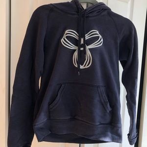 ARITZIA/ TNA BALTIC HOODIE SIZE S NAZY W SILVER